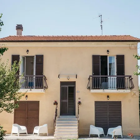 Fior Fiore Oda ve Kahvaltı Spello